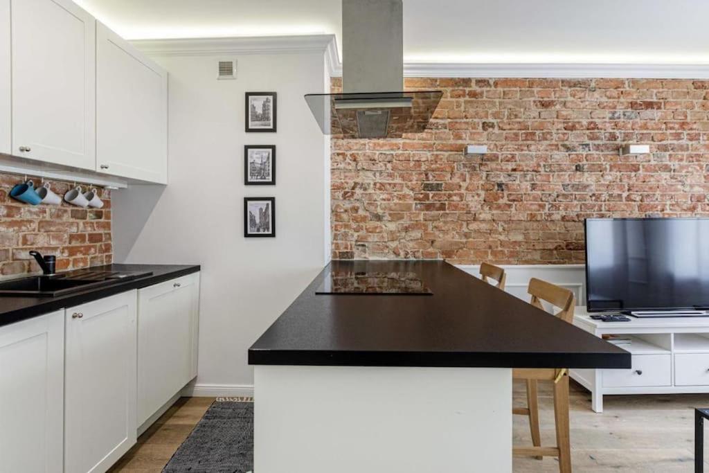 Central Wroclaw Apartment - City Center - Bright And Cozy - U11 Dış mekan fotoğraf